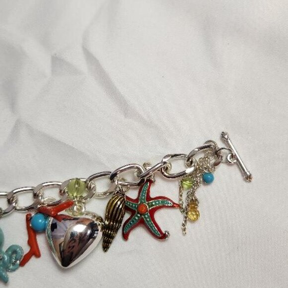 Under the Sea costume bracelet - Picture 5 of 5